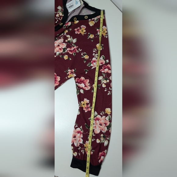 NWT Haptics by Holly Harper 3XL Maroon Floral Long Sleeve Top - Picture 9 of 9
